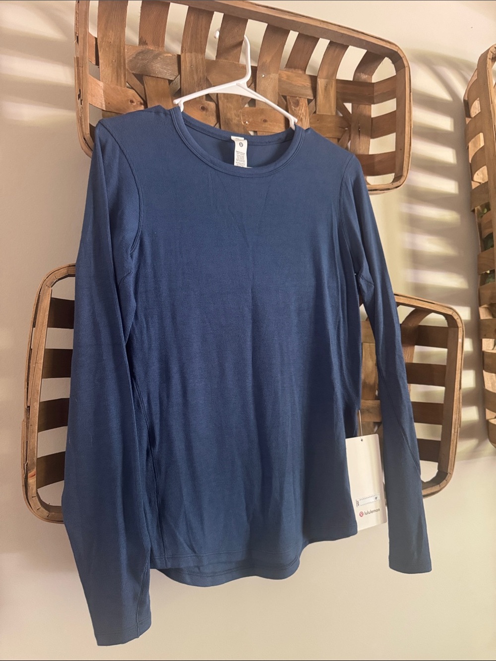 lululemon athletica Long Sleeve Crew Neck Top - Navy Blue